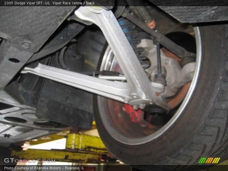 Undercarriage of 2005 Viper SRT-10