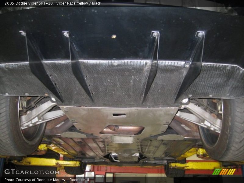 Undercarriage of 2005 Viper SRT-10