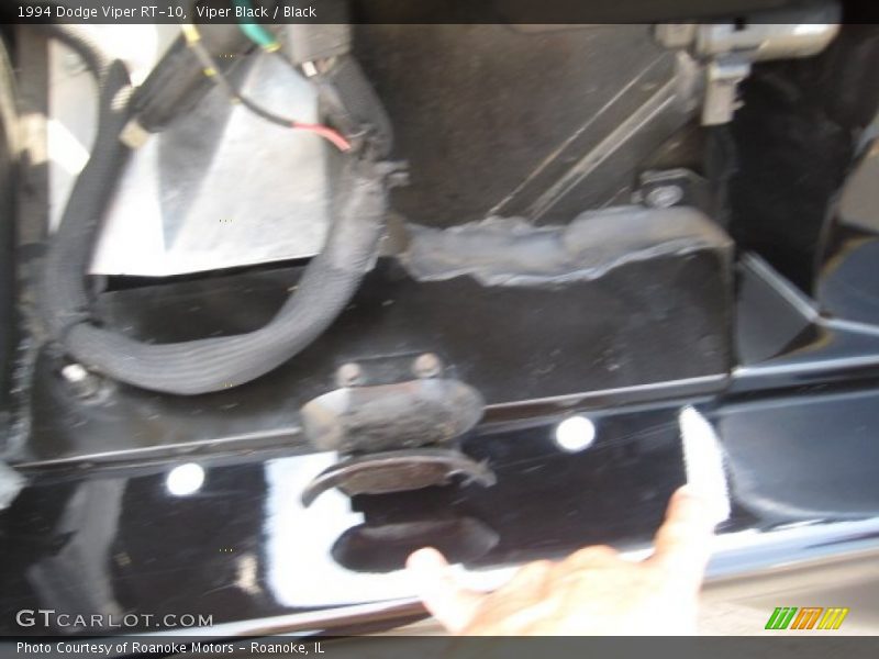 Viper Black / Black 1994 Dodge Viper RT-10