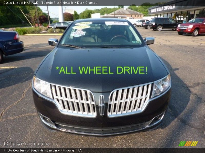 Tuxedo Black Metallic / Dark Charcoal 2010 Lincoln MKZ AWD