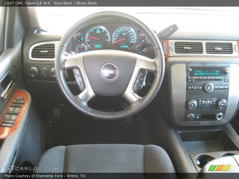 Onyx Black / Ebony Black 2007 GMC Yukon SLE 4x4