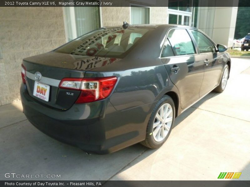 Magnetic Gray Metallic / Ivory 2012 Toyota Camry XLE V6