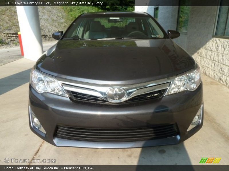 Magnetic Gray Metallic / Ivory 2012 Toyota Camry XLE V6