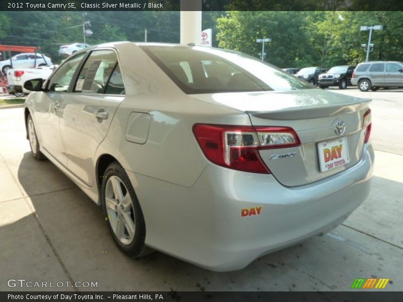 Classic Silver Metallic / Black 2012 Toyota Camry SE