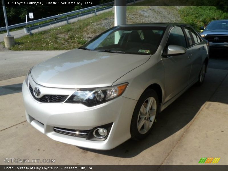 Classic Silver Metallic / Black 2012 Toyota Camry SE