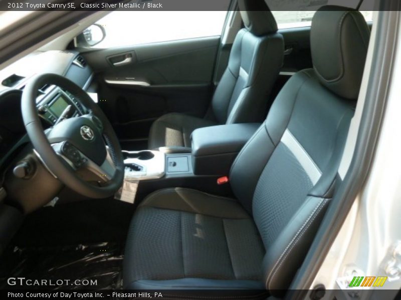 Classic Silver Metallic / Black 2012 Toyota Camry SE