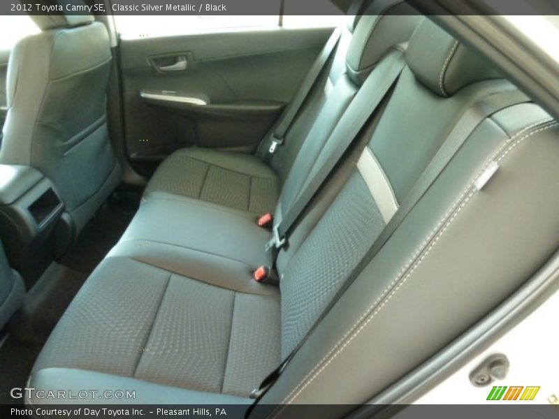 Classic Silver Metallic / Black 2012 Toyota Camry SE