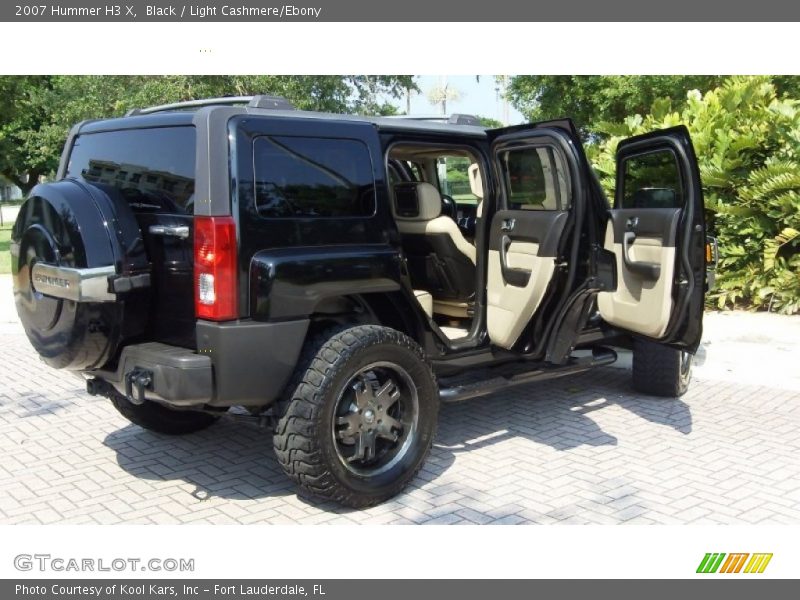 Black / Light Cashmere/Ebony 2007 Hummer H3 X