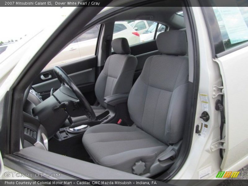 Dover White Pearl / Gray 2007 Mitsubishi Galant ES