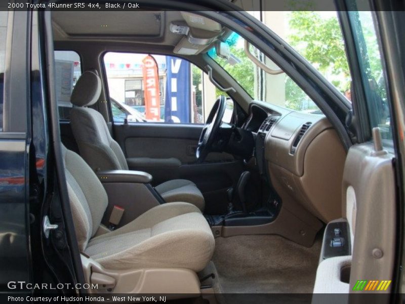 Black / Oak 2000 Toyota 4Runner SR5 4x4