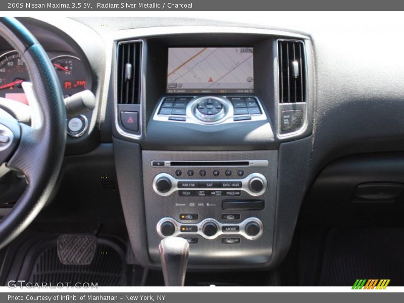 Radiant Silver Metallic / Charcoal 2009 Nissan Maxima 3.5 SV