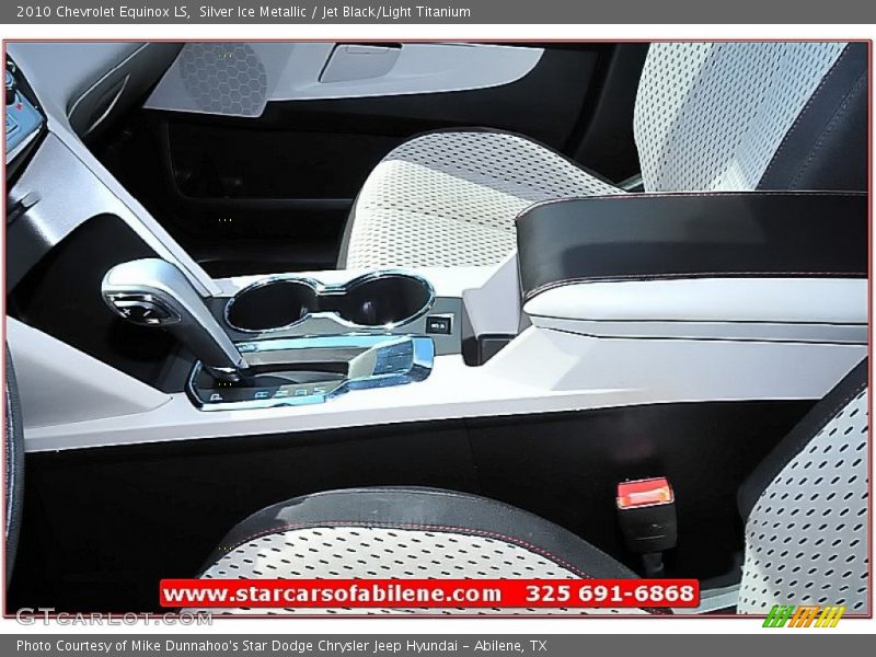 Silver Ice Metallic / Jet Black/Light Titanium 2010 Chevrolet Equinox LS
