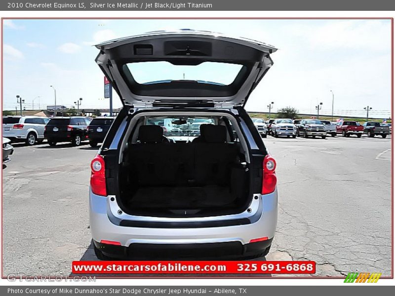 Silver Ice Metallic / Jet Black/Light Titanium 2010 Chevrolet Equinox LS