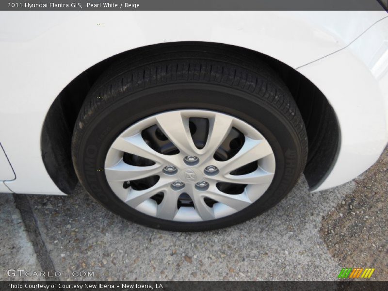 Pearl White / Beige 2011 Hyundai Elantra GLS