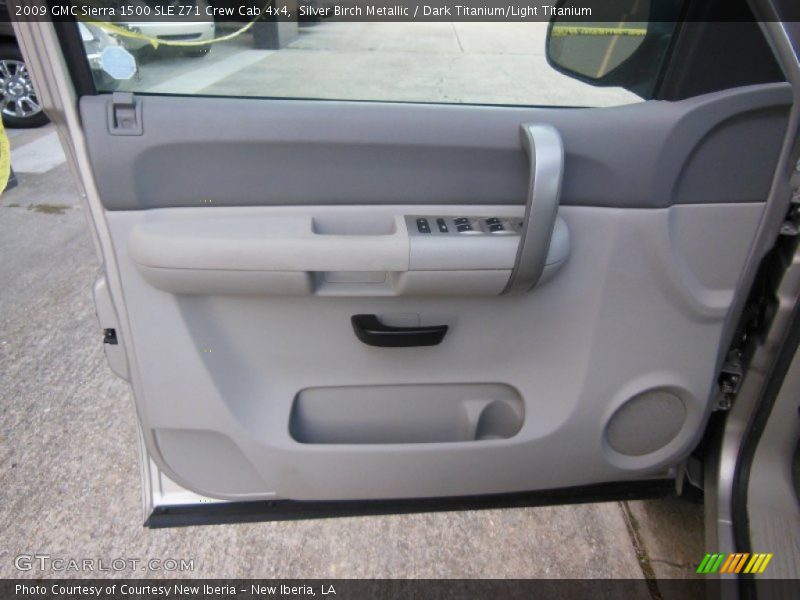 Silver Birch Metallic / Dark Titanium/Light Titanium 2009 GMC Sierra 1500 SLE Z71 Crew Cab 4x4