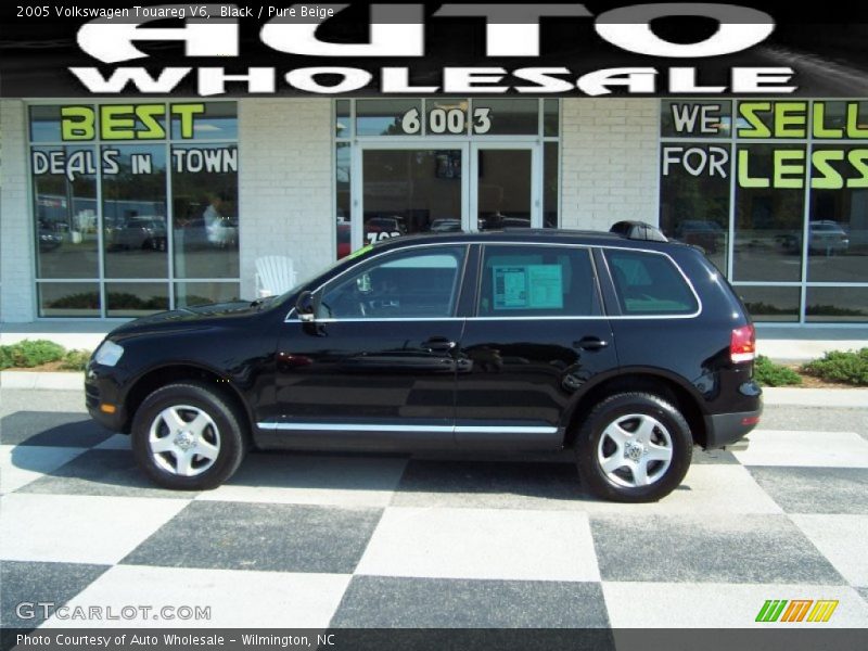 Black / Pure Beige 2005 Volkswagen Touareg V6