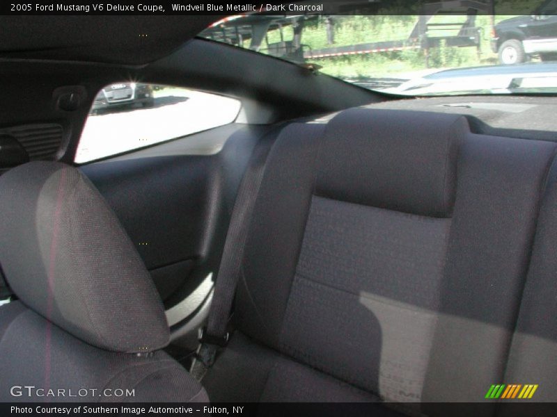Windveil Blue Metallic / Dark Charcoal 2005 Ford Mustang V6 Deluxe Coupe