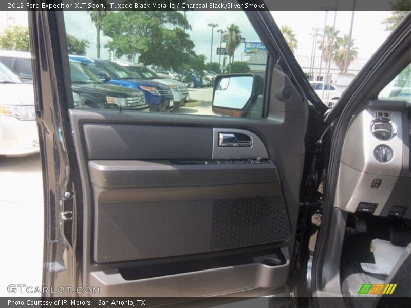 Tuxedo Black Metallic / Charcoal Black/Silver Smoke 2012 Ford Expedition XLT Sport