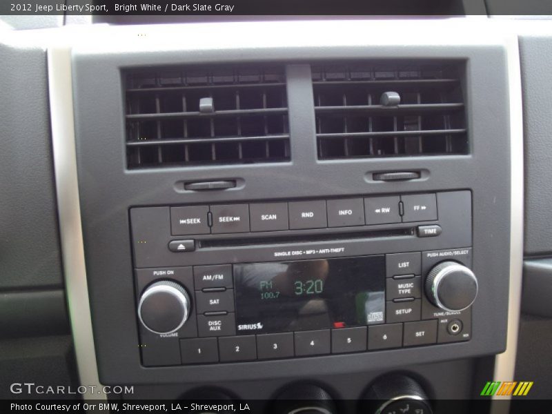 Bright White / Dark Slate Gray 2012 Jeep Liberty Sport