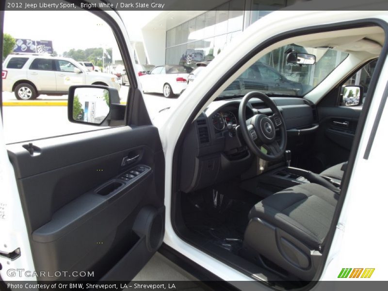 Bright White / Dark Slate Gray 2012 Jeep Liberty Sport