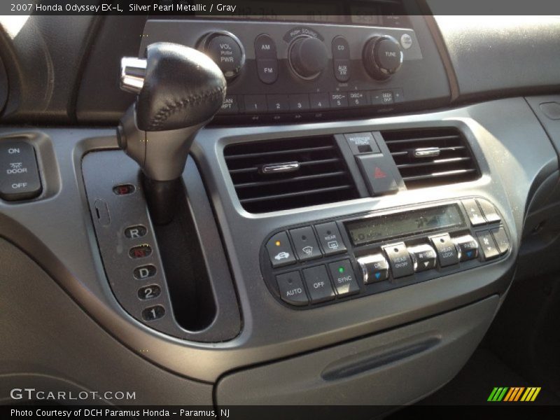 Silver Pearl Metallic / Gray 2007 Honda Odyssey EX-L