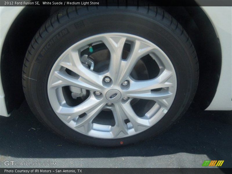 White Suede / Medium Light Stone 2012 Ford Fusion SE
