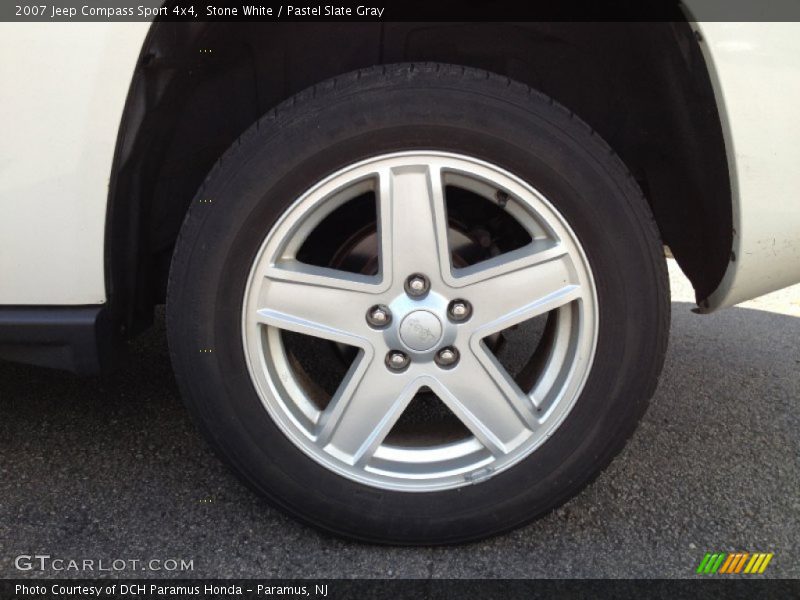 Stone White / Pastel Slate Gray 2007 Jeep Compass Sport 4x4