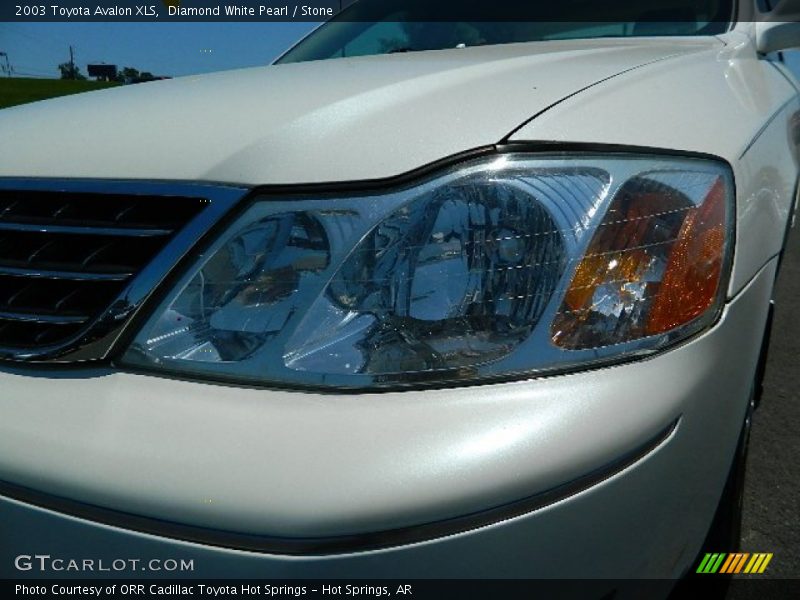 Diamond White Pearl / Stone 2003 Toyota Avalon XLS
