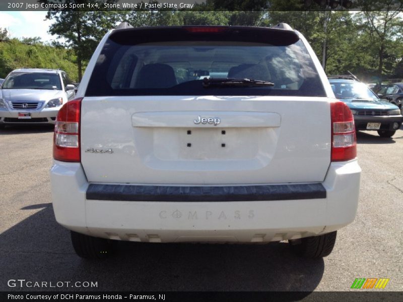 Stone White / Pastel Slate Gray 2007 Jeep Compass Sport 4x4