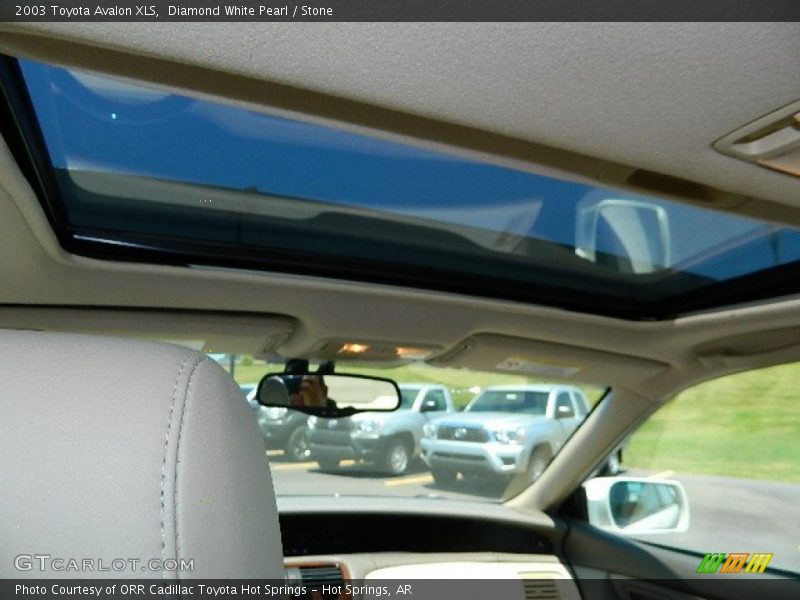Diamond White Pearl / Stone 2003 Toyota Avalon XLS
