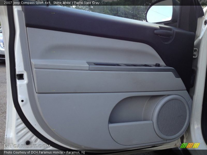 Stone White / Pastel Slate Gray 2007 Jeep Compass Sport 4x4