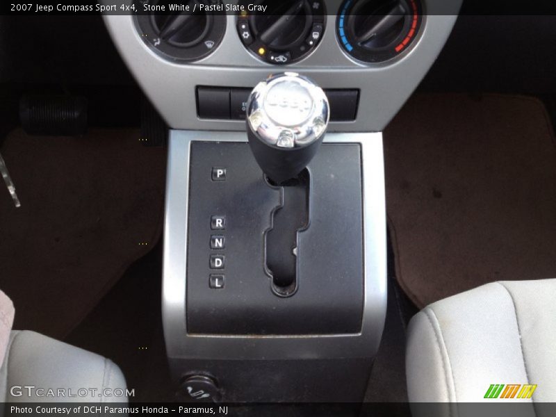 Stone White / Pastel Slate Gray 2007 Jeep Compass Sport 4x4
