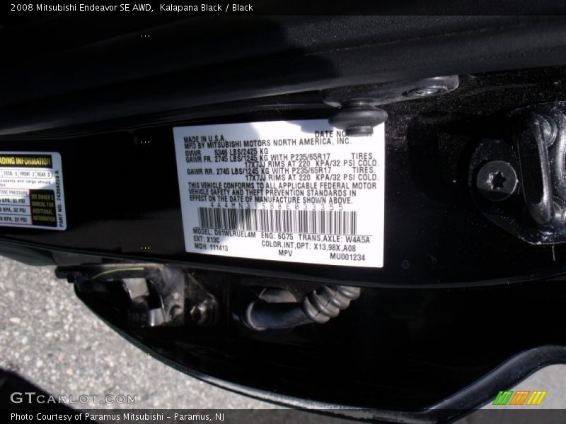 Kalapana Black / Black 2008 Mitsubishi Endeavor SE AWD