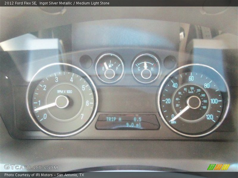 Ingot Silver Metallic / Medium Light Stone 2012 Ford Flex SE