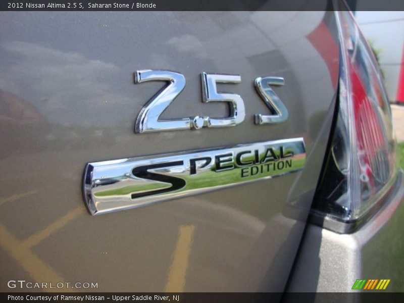 Saharan Stone / Blonde 2012 Nissan Altima 2.5 S