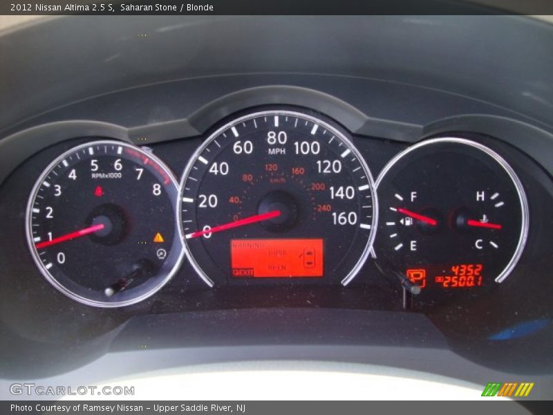 Saharan Stone / Blonde 2012 Nissan Altima 2.5 S