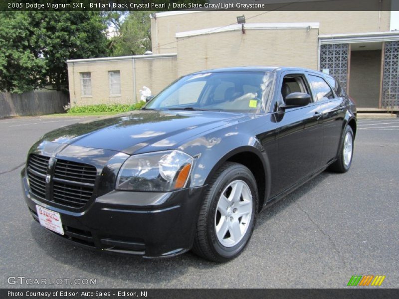 Brilliant Black Crystal Pearl / Dark Slate Gray/Light Graystone 2005 Dodge Magnum SXT