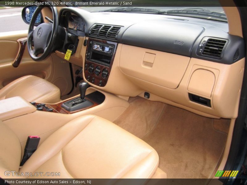 Brilliant Emerald Metallic / Sand 1998 Mercedes-Benz ML 320 4Matic