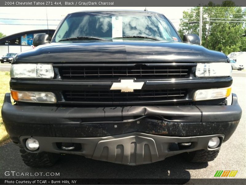Black / Gray/Dark Charcoal 2004 Chevrolet Tahoe Z71 4x4