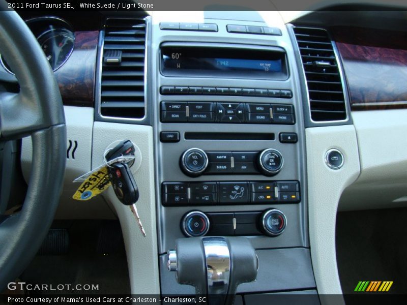 White Suede / Light Stone 2011 Ford Taurus SEL