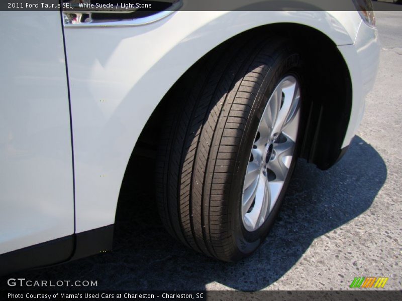 White Suede / Light Stone 2011 Ford Taurus SEL