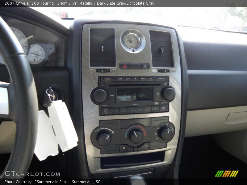 Bright Silver Metallic / Dark Slate Gray/Light Slate Gray 2007 Chrysler 300 Touring
