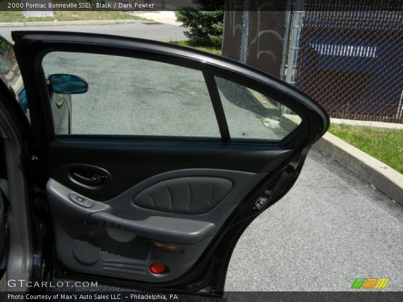Black / Dark Pewter 2000 Pontiac Bonneville SSEi