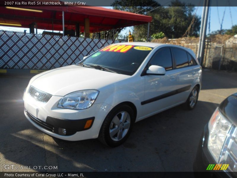 White / Gray 2007 Kia Rio Rio5 SX Hatchback