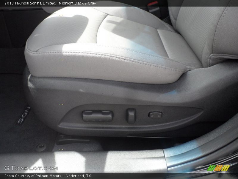 Midnight Black / Gray 2013 Hyundai Sonata Limited