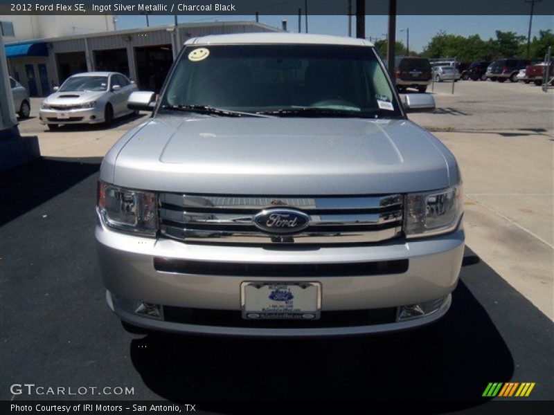 Ingot Silver Metallic / Charcoal Black 2012 Ford Flex SE