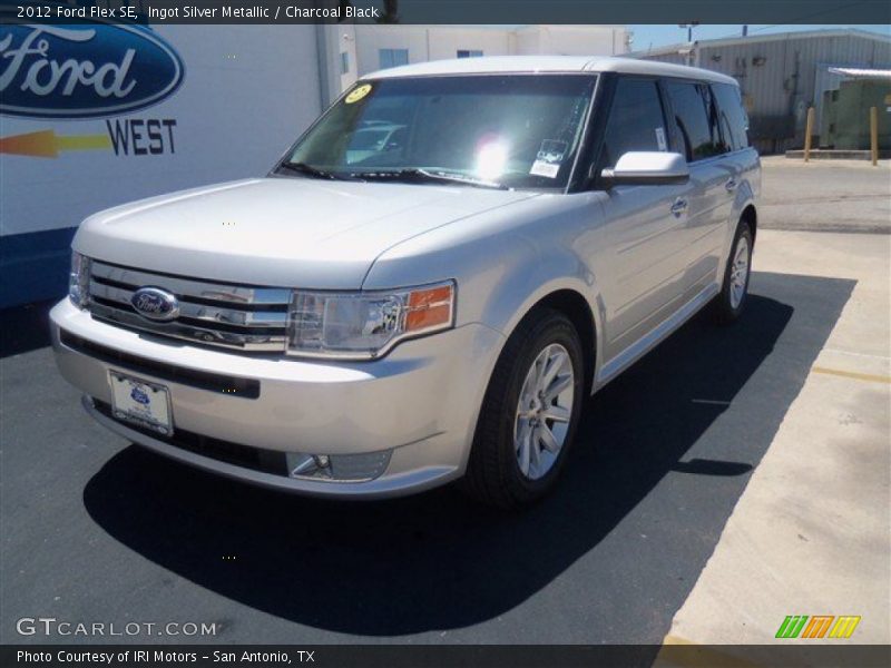 Ingot Silver Metallic / Charcoal Black 2012 Ford Flex SE