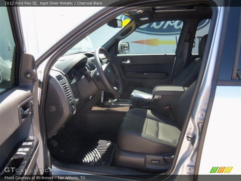 Ingot Silver Metallic / Charcoal Black 2012 Ford Flex SE