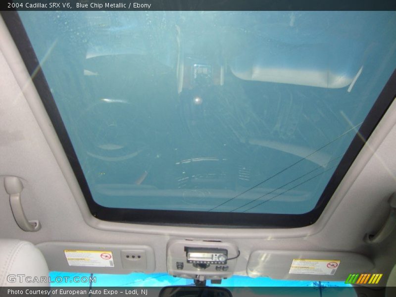 Blue Chip Metallic / Ebony 2004 Cadillac SRX V6
