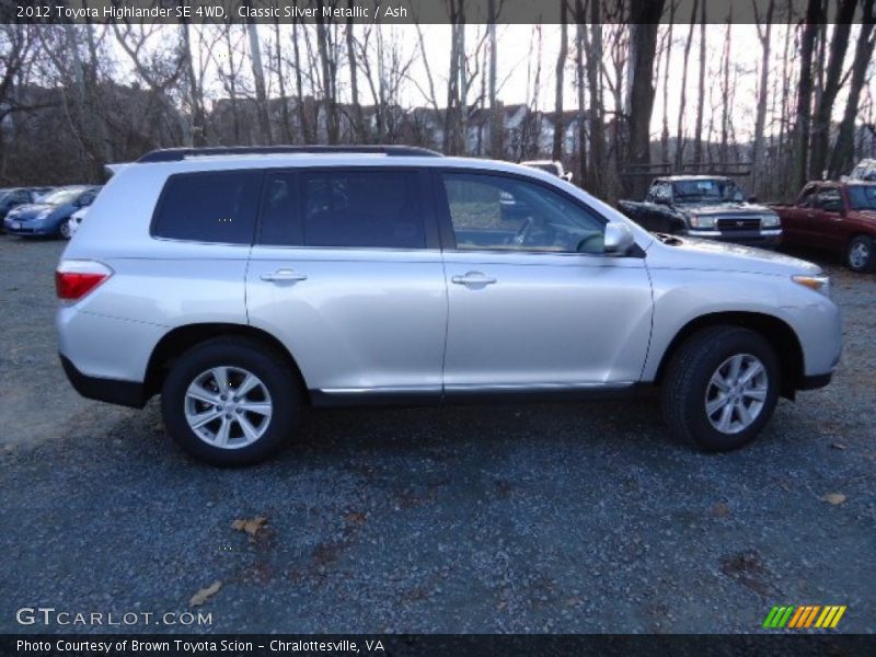 Classic Silver Metallic / Ash 2012 Toyota Highlander SE 4WD